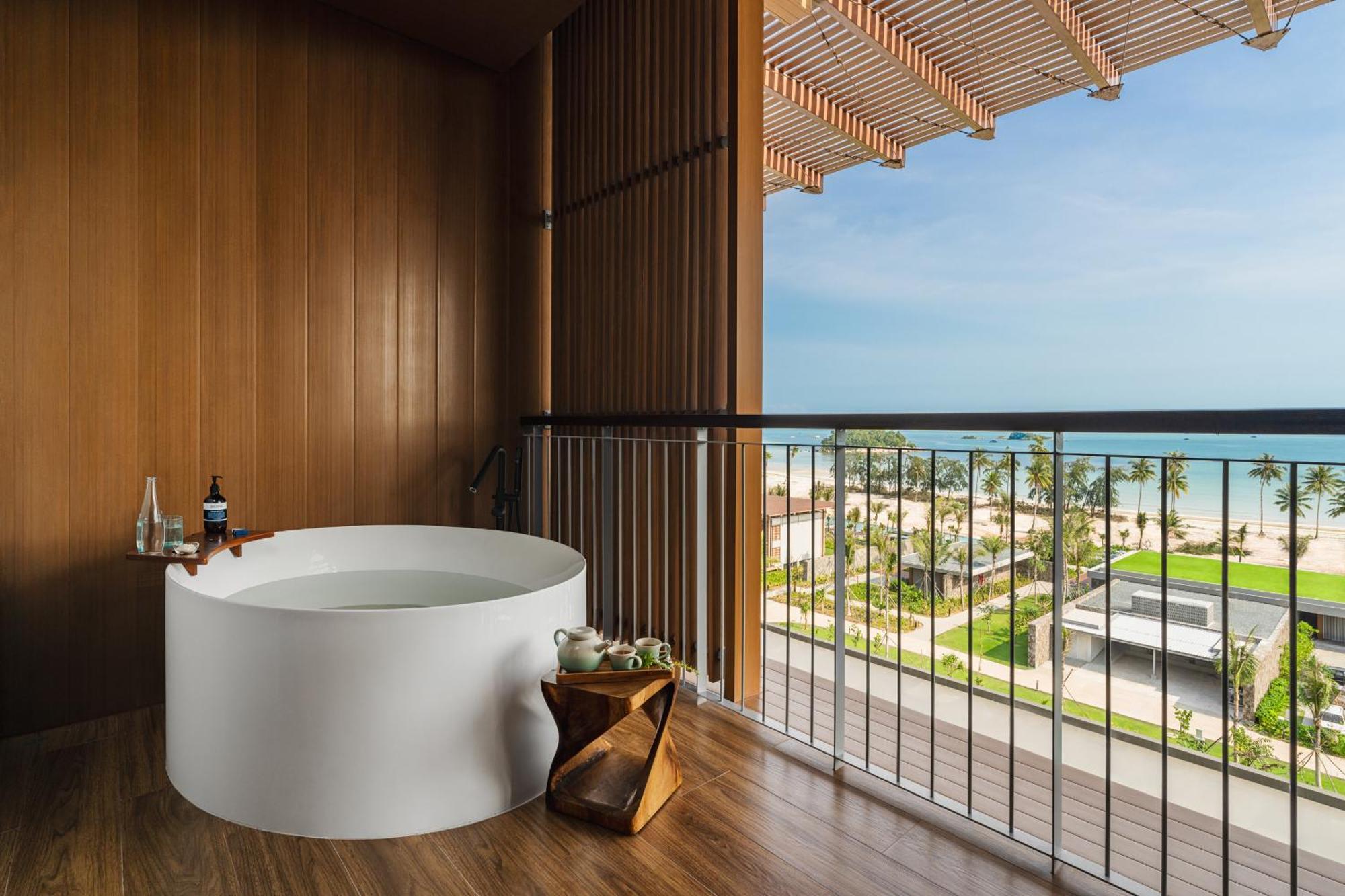Hotel Indigo Bintan Lagoi Beach By Ihg Exteriör bild